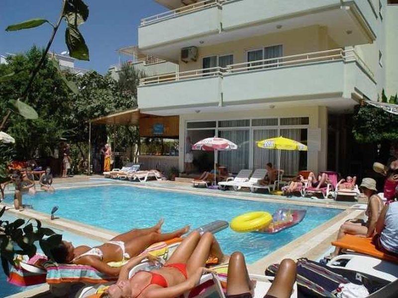 Banana Apart Marmaris Exterior photo